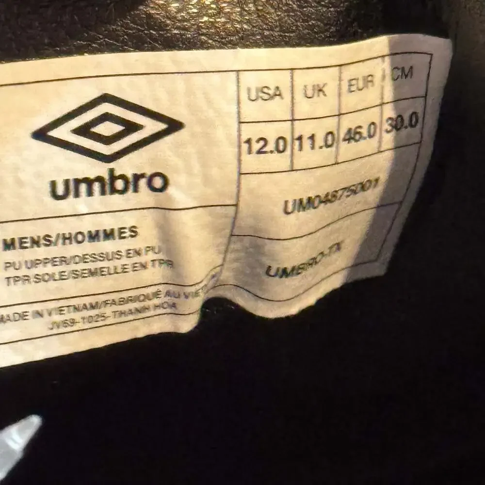 Umbro nwt black